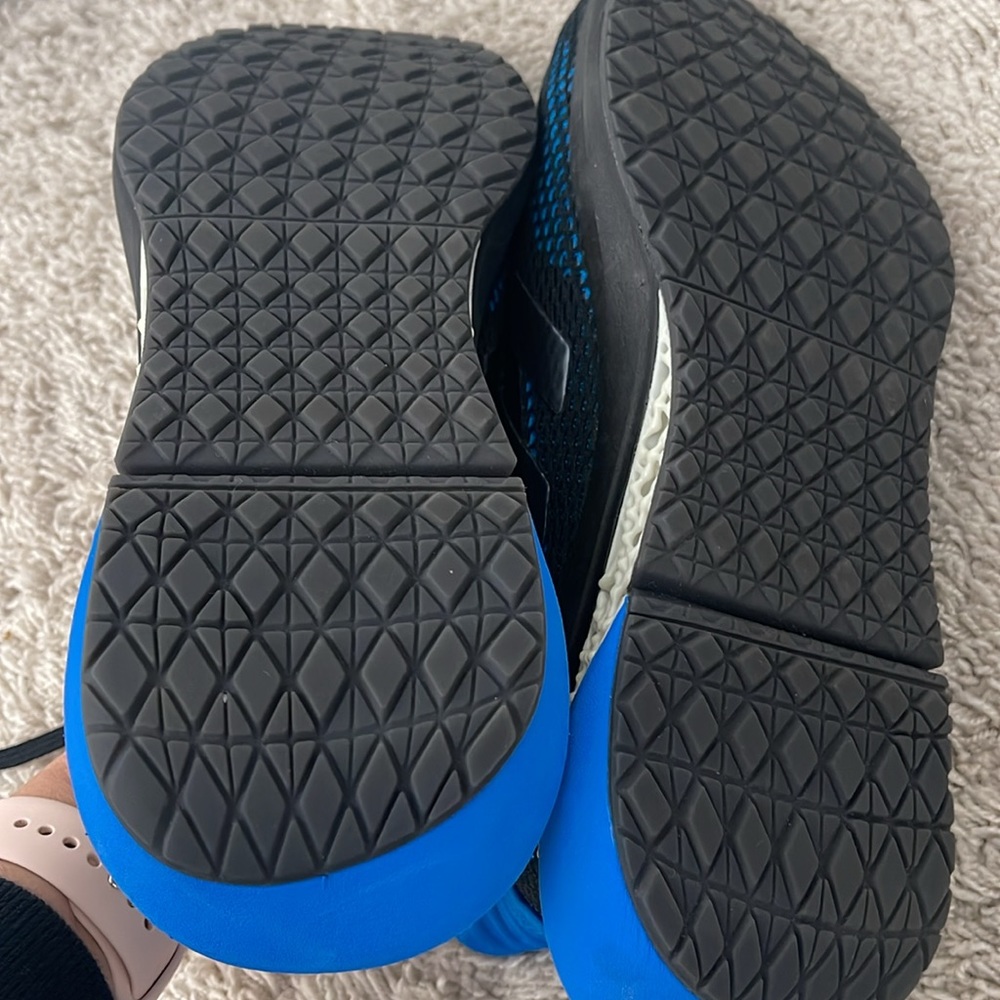 New Men’s Adidas Pulse Running Shoes - Picture 8 of 14